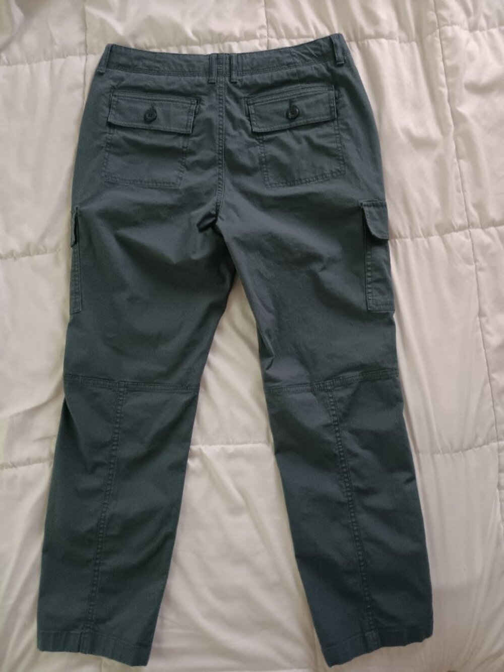 L.L BEAN FAVORITE FIT CARGO PANT SIZE 8 PETITE GORPCORE OUTDOORS CAMPING CASUAL